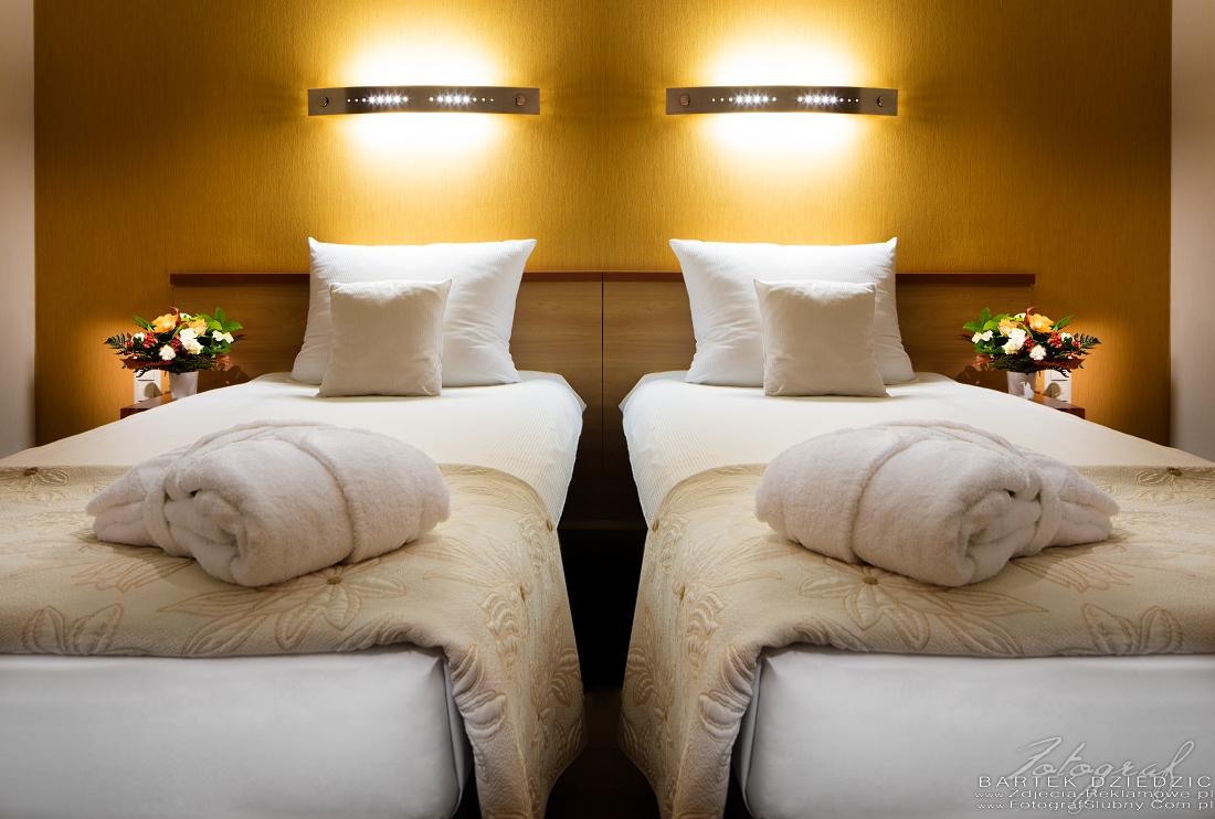 Hotel Victor Pruszkow Desilva 外观 照片