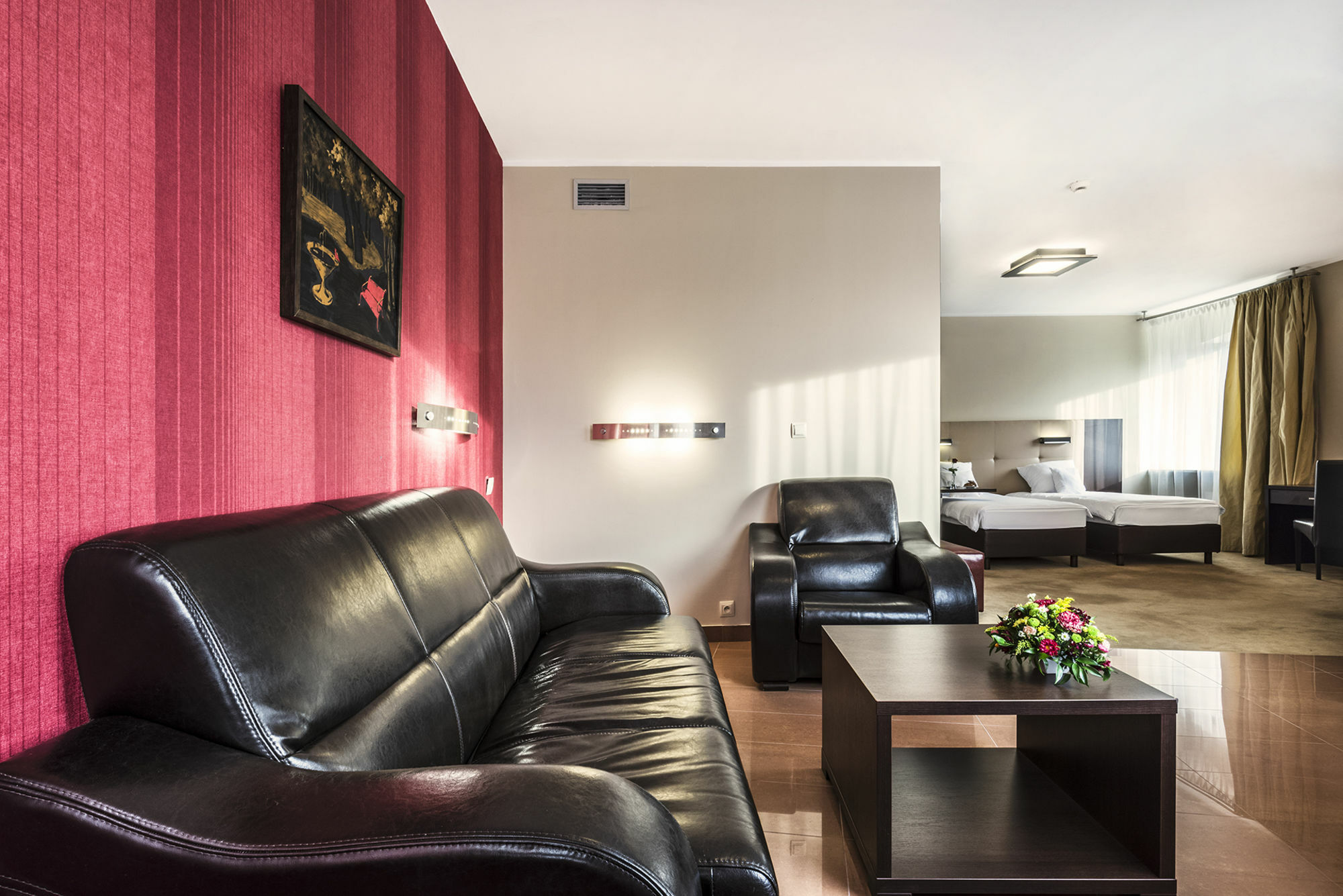 Hotel Victor Pruszkow Desilva 外观 照片