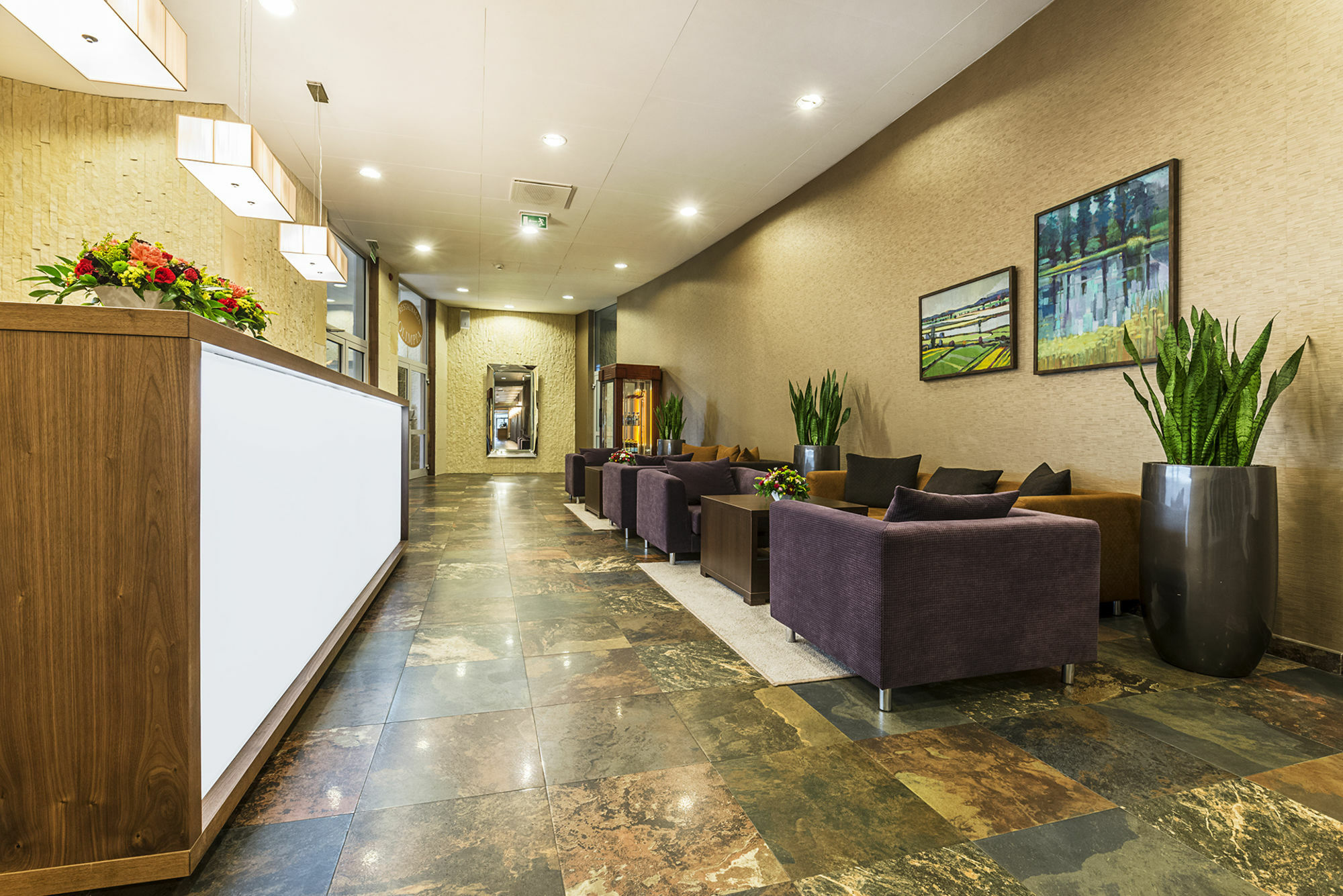 Hotel Victor Pruszkow Desilva 外观 照片